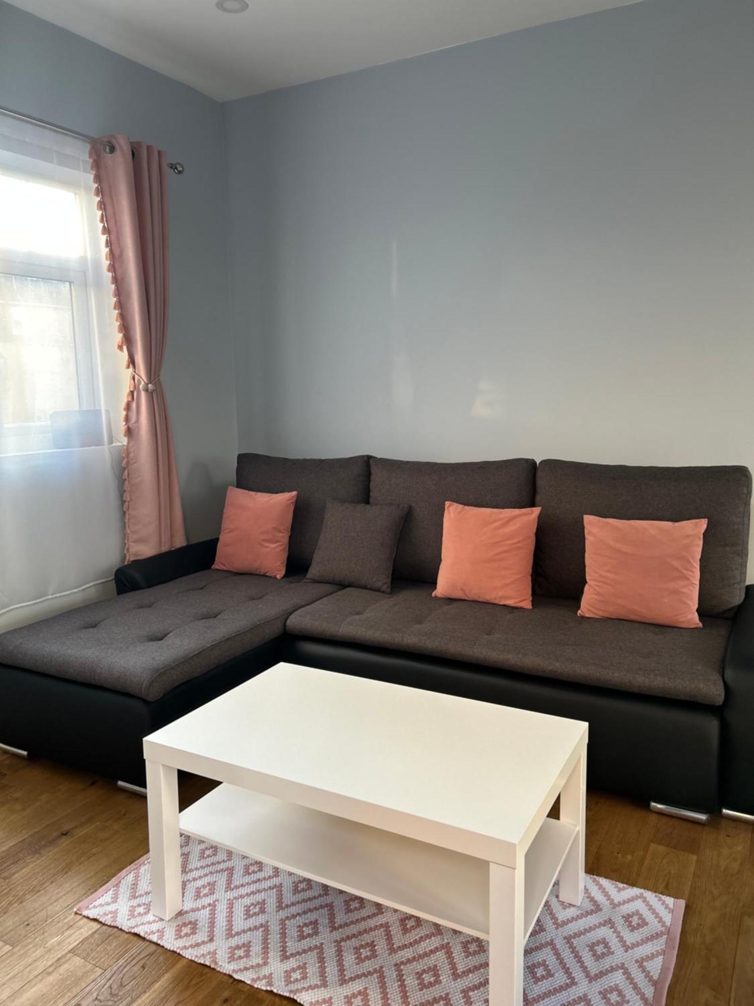 Dana'S Bungalow Хорли Экстерьер фото